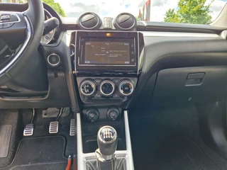 Suzuki Swift Suzuki Swift 1.4 Sport Smart Hybrid|One of a Kind|Mooiste van Nederland die nu te koop| - afbeelding nr 19