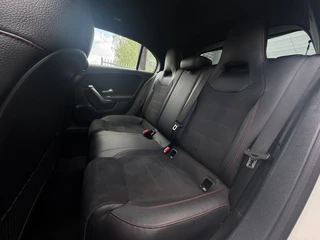 Mercedes-Benz A-Klasse Mercedes-Benz A-Klasse 200 163PK AMG Night Sfeer Apple-Carplay 19'' - afbeelding nr 15