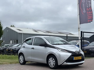 Toyota Aygo 1.0 VVT-i x cruise airco bleutooth