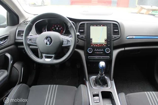 Renault Mégane Estate Renault Megane Estate 1.3 TCe GT-Line Led/17Inch/Sportstoelen - afbeelding nr 10