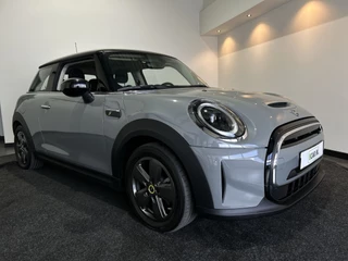 MINI Electric Mini Essential 33 kWh