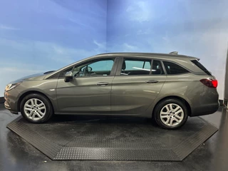 Opel Astra Opel Astra Sports Tourer 1.0 Online Edition Airco | Navi | Cruise | PDC | Trekhaak - afbeelding nr 2