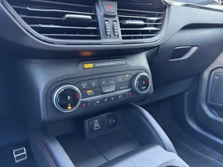 Ford Kuga Ford Kuga 2.5 PHEV Graphite Tech Edition Trekhaak | Schuifdak - afbeelding nr 33