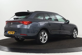 SEAT Leon SEAT Leon 1.5 eTSI FR Intens | Stoel & stuurverwarming |  Adaptive cruise | Trekhaak | Carplay | Sfeerverlichting | Camera | Navigatie - afbeelding nr 32
