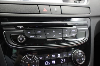 Peugeot 508 Peugeot 508 SW 2.0 BlueHDI Executive - Leer, Navi, Panorama, Clima, Trekhaak - afbeelding nr 27