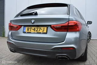BMW 5 Serie BMW 520i Touring M-Sport Bluestone Pano Comfortstoel 360°Camera HUD Leder HiFi Adaptive LED 19