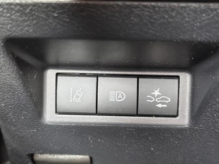 Toyota Yaris Toyota Yaris 1.5 VVT-i Active | Navi | Cruise Control | Achteruitrijcamera - afbeelding nr 21