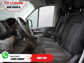 Volkswagen Crafter Volkswagen Crafter 35 2.0 TDI 140 pk L3H3 BPM VRIJ! 270Gr. Deuren/ Carplay/ Climate/ Camera/ Cruise - afbeelding nr 14