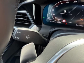 BMW 3 Serie BMW 3 Serie Touring 330e xDrive M-Sport | Pilot assist | Pano | H&K | Laser | Leer | - afbeelding nr 50