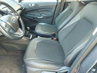 Ford EcoSport Ford EcoSport 1.0 EcoBoost 140PK,Titanium, airco,cruisecontrol,navigatie,stoelverwarming,parkeersensoren, - afbeelding nr 11