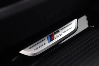 BMW X4 BMW X4 M40i M Sport / PANODAK / HUD / KEYLESS / DODEHOEK / CAMERA / 21'' - afbeelding nr 28