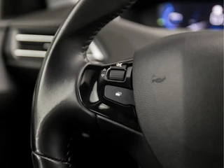 Peugeot 308 (VIRTUAL COCKPIT, APPLE CARPLAY, GROOT NAVI, 360 CAMERA, SPORTSTOELEN, LANE ASSIST, CRUISE, NIEUWE APK, NIEUWSTAAT) - afbeelding nr 20