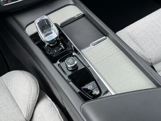Volvo XC60 Volvo XC60 T8 455PK Recharge Ultra Dark| Full Options ! Luchtvering B&W Sou - afbeelding nr 22