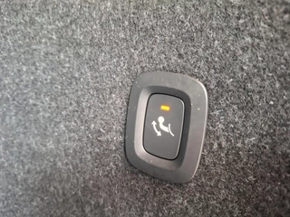 Volvo XC40 Volvo XC40 Recharge Twin Ultimate 78 kWh Panoramadak | Harman/Kardon | Stoel/Stuur verwarming | Trekhaak | - afbeelding nr 9
