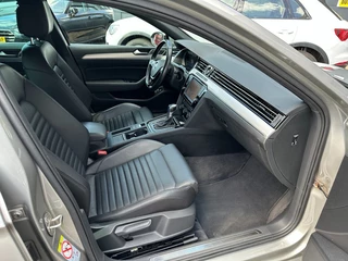 Volkswagen Passat Volkswagen Passat Variant 1.4 TSi PHEV GTE Highline Camera Leder - afbeelding nr 10