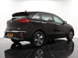 Kia Niro Kia Niro 1.6 GDi Hybrid DynamicLine - Navigatie - Camera - Climate control - Cruise control - All Season - Fabrieksgarantie tot 09-2026 - afbeelding nr 9