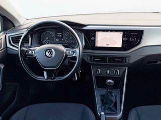 Volkswagen Polo Volkswagen Polo 1.0 TSI 95pk Comfortline | Navigatie | 2xPDC | Achteruitrijcamera - afbeelding nr 4