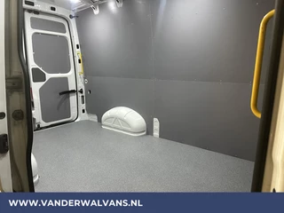 Volkswagen Crafter Volkswagen Crafter 2.0 TDI 141pk L3H3 L2H2 Euro6 Airco | Camera | Apple Carplay | Android Auto Chauffeursstoel, Cruisecontrol - afbeelding nr 11