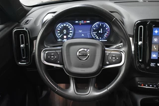 Volvo XC40 Volvo XC40 T2 129pk Aut. Business Pro | Trekhaak | 19