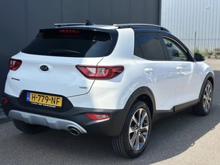 Kia Stonic Kia Stonic 1.0 T-GDi DynamicPlus Line / Carplay / Navi / Camera / keyless - afbeelding nr 2