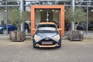 Toyota Aygo Toyota Aygo 1.0 VVT-I JBL - afbeelding nr 2