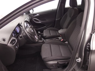 Opel Astra TREKHAAK / SPORTSTOEL / CARPLAY / DAB+ / CRUISE / PDC / BLUETOOTH / NL-AUTO - afbeelding nr 24