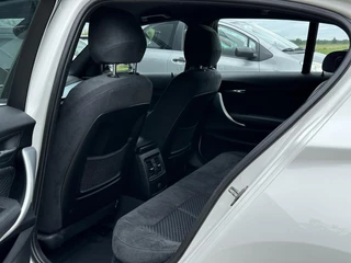 BMW 1 Serie BMW 116i M Sport Edition High Executive 5-Deurs 200PK NAP - afbeelding nr 30