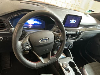 Ford Kuga Ford Kuga 2.5 PHEV ST-Line X | Wegklapbare trekhaak | Panoramadak | Adaptive cruise control | Winter Pack | Head up Display | - afbeelding nr 4