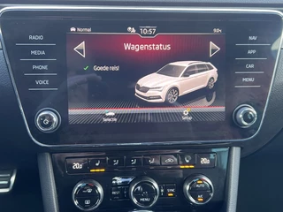 Škoda Superb Navigatie ACC DAB Sportstoelen Elek. Stoel Matrix Beam Stoelverwarming Getint Glas Camera Carplay NL Auto - afbeelding nr 21