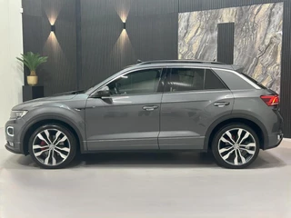 Volkswagen T-Roc Volkswagen T-Roc 1.5 TSI DSG R-Line|Pano|Virtual|Camera|BOMVOL - afbeelding nr 7