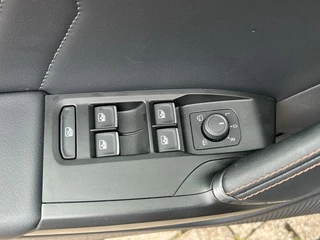 CUPRA Leon CUPRA Leon 1.4 TSI DSG VZ E-HYBRID CAMERA/BREMBO/NAVI/ACC/CARPLAY/STOELVERW - afbeelding nr 22