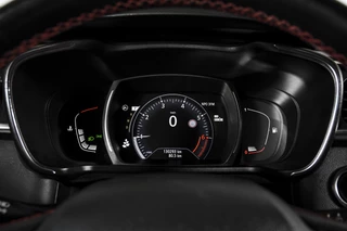 Renault Kadjar | Cruise | Stoelverw. | PDC | Camera | NAV | ECC | Trekhaak | LM 19