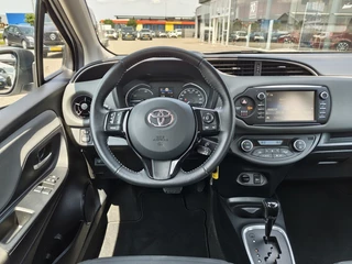 Toyota Yaris Toyota Yaris 1.5 Hybrid Active | Cruise Control | Achteruitrijcamera | El. Cl - afbeelding nr 8