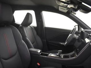 Lexus LBX Lexus LBX 1.5 Hybrid Elegant | Tech Pack | Parkeersensoren V+A | Leder - afbeelding nr 3