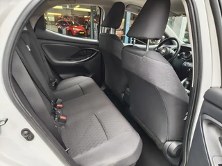 Toyota Yaris Toyota Yaris 1.5 Hybrid Dynamic | All Weather | Keyless Entry | Android Auto - afbeelding nr 26