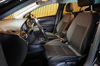 Opel Astra Opel Astra HB 1.2 DESIGN & Tech/ CLIMA/ NAVI - afbeelding nr 18