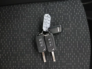 Mercedes-Benz Citan Mercedes-Benz Citan 110 Benzine Pro | Navigatie | Camera | Cruise | Betimmering - afbeelding nr 5