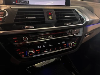 BMW X3 BMW X3 xDrive20i High Executive M-Sport Pano HeadUp Leder Camera 21'' - afbeelding nr 41