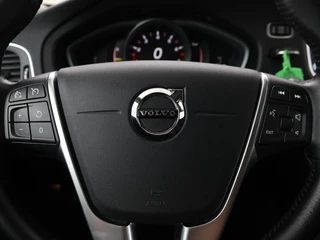 Volvo V40 Volvo V40 2.0 T2 Nordic+ | Stoelverwarming | Harman/Kardon |  LED | Cruise control | Navigatie | Bleutooth | Climate control - afbeelding nr 9