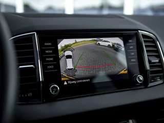 Škoda Karoq | Leer | Navi  & App-Connect | 18