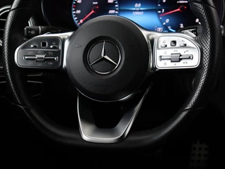 Mercedes-Benz C-Klasse Mercedes-Benz C-klasse 180 Business Solution AMG | Stoelverwarming |  360 Camera | Trekhaak | Digital Cockpit | Leder/Alcantara | Full LED | Navigatie | Park Assist - afbeelding nr 9