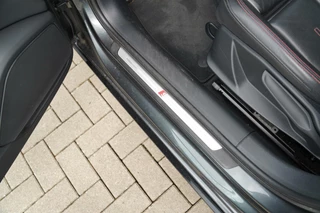 Audi A4 Audi A4 Limousine 1.4 TFSI Sport S line black edition - Dealer onderhouden - Ambiance Sfeerverlichting - Lederen interieur - Stoelverwarming - 3-zone climate control - Keyless start - - afbeelding nr 17