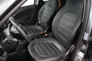 Smart Forfour Smart Forfour electric dr. prime | Panoramadak | Navi | Stoelverwarming - afbeelding nr 6