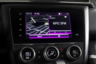 Renault Kadjar Renault Kadjar 1.3 TCe 160 PK Techno - Automaat | Cruise | Stoelverwarming | Trekhaak | App.Connect | Camera+PDC | NAV+App.Connect | Auto.Airco | LM 19
