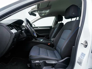 Volkswagen Passat Volkswagen Passat Variant 1.4 TSI PHEV 218pk GTE Business | Navigatie | Camera | Adaptive cruise - afbeelding nr 5