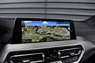 BMW X3 BMW X3 xDrive30e M Sport | Panoramadak | 21'' Velgen | Camera | CarPlay | Head-Up | Stoelverwarming | Sfeerverlichting | - afbeelding nr 10
