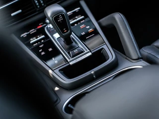 Porsche Cayenne Porsche Cayenne Coupé 3.0 E-Hybrid|PANO|SPORTCHRONO|INCL BTW - afbeelding nr 19