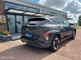 Hyundai Kona Hyundai Kona Electric Comfort Smart 65.4 kWh | Warmtepomp | Trekhaak | Stoel + stuur verwarm - afbeelding nr 4