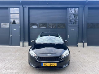Ford Focus Ford Focus Wagon 1.0 Lease Edition Navi I APK I Airco - afbeelding nr 3