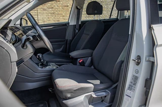 Volkswagen Tiguan Volkswagen Tiguan 1.4 TSI ACT Comfortline, Adap-Cruise, DYN - afbeelding nr 10
